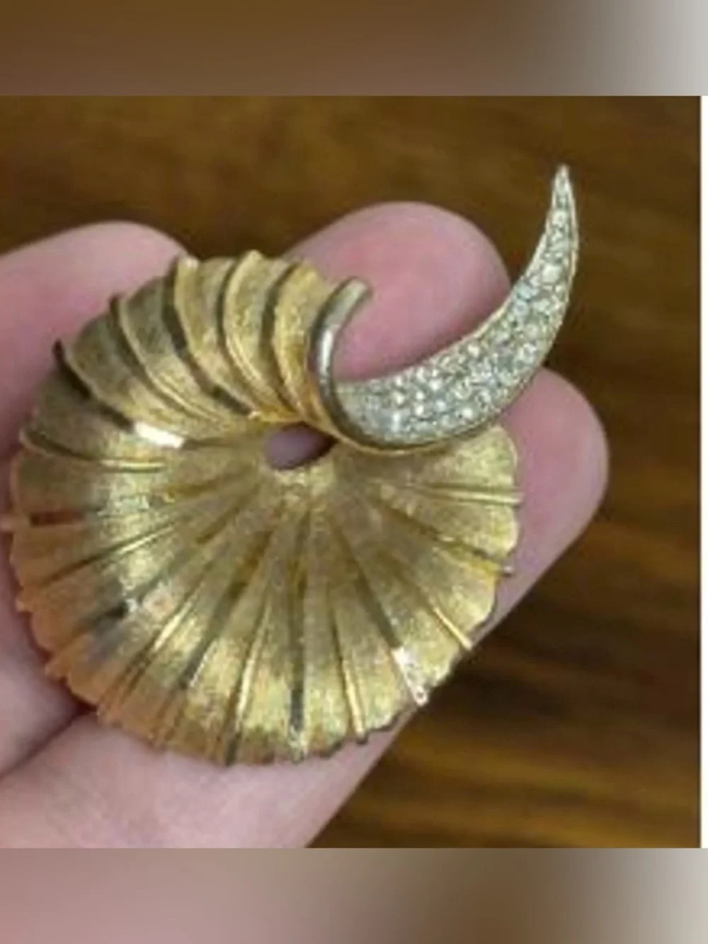 Stunning Vintage Gold-Tone BSK Swirl Brooch with Crystal Accents!